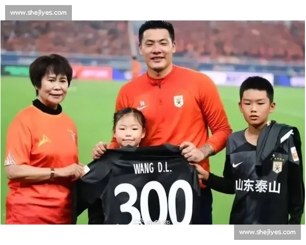 李玮锋盛赞徐根宝：中国足球的标杆与精神导师